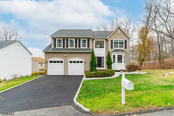3 Marble Ln, Randolph Twp., NJ 07869