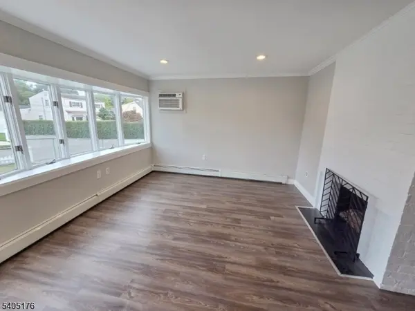 533 S Park Dr, Perth Amboy City, NJ 08861