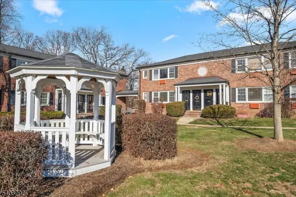 218 Pitney Pl #218, Morris Twp., NJ 07960