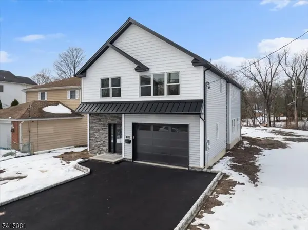 34 Zazzetti St, Waldwick Boro, NJ 07463