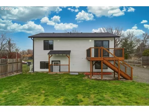 Milton Freewater, OR 97862,160 SE 5TH AVE