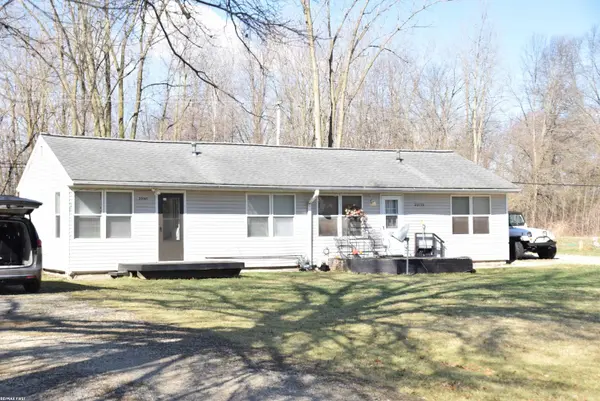 20150 Sherwood RD, Sumpter Twp, MI 48111