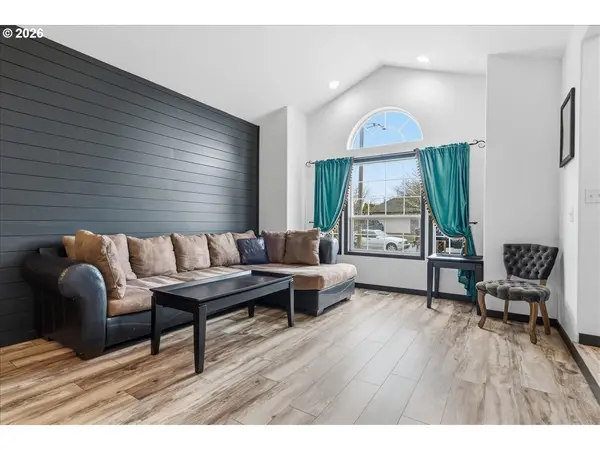 3134 SE 20TH AVE, Albany, OR 97322