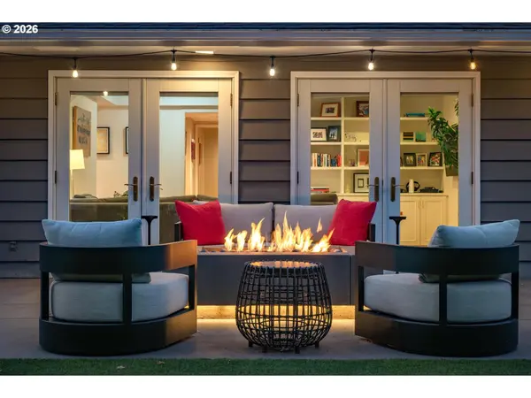 2878 NW CUMBERLAND RD, Portland, OR 97210