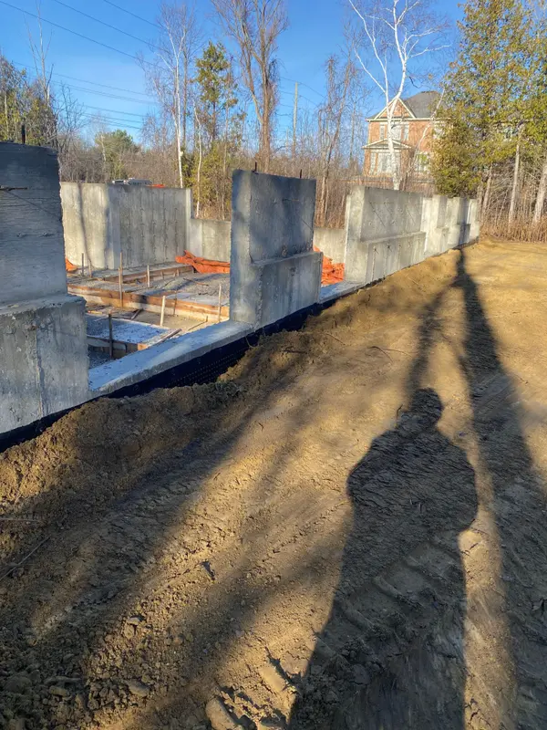 4205 THICKSON ROAD NORTH RD, Whitby, ON L3T 4L7