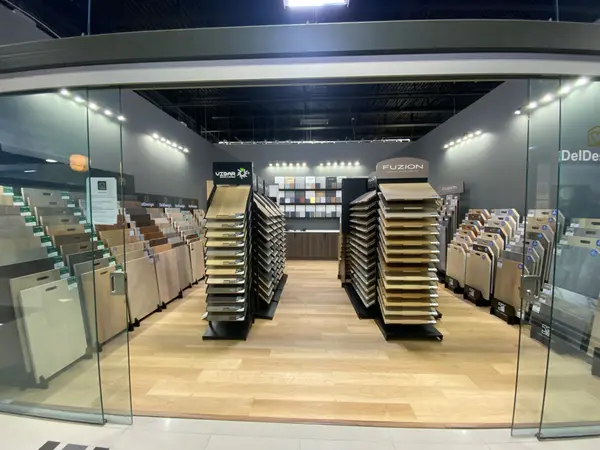 7250 Keele ST #89, Vaughan, ON L4K 1Z8