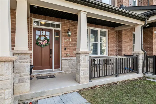 244 Harold Dent TRL, Oakville, ON L6M 1S2