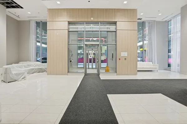 2087 Fairview ST #1310, Burlington, ON L7R 0E5