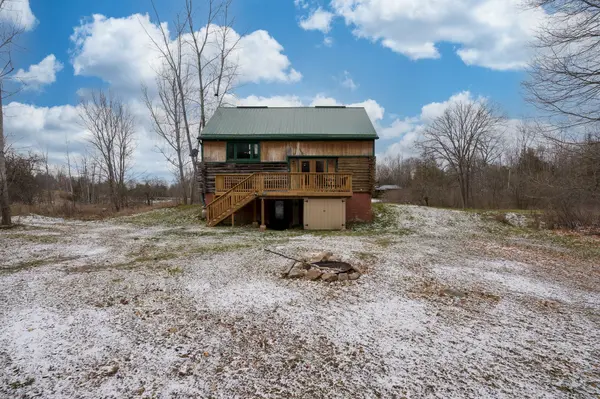 20 Thompson RD, Centre Hastings, ON K0K 2K0