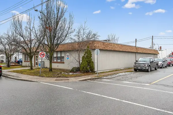 13 Alma ST N, Haldimand, ON N0A 1H0