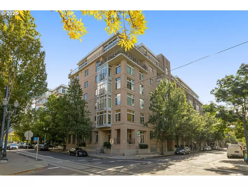 1130 NW 12TH AVE #412, Portland, OR 97209