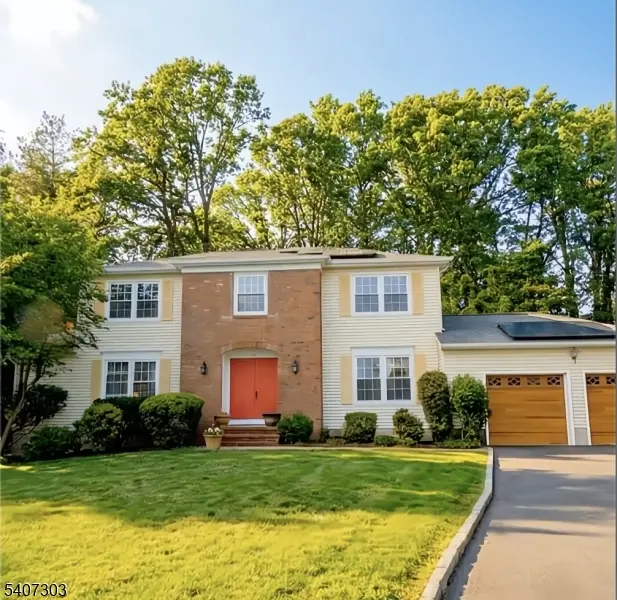 29 Woodside Dr, Rockaway Twp., NJ 07866