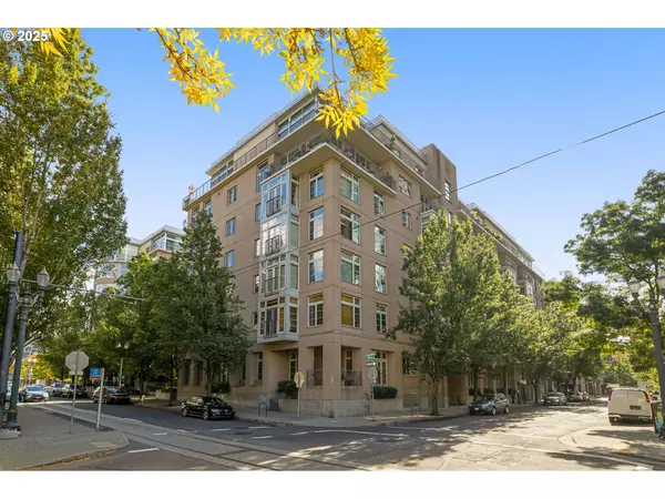 Portland, OR 97209,1130 NW 12TH AVE #412