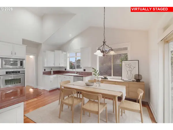 2697 ISLANDER AVE NW, Salem, OR 97304