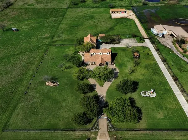 222 Bayne Road, Haslet, TX 76052