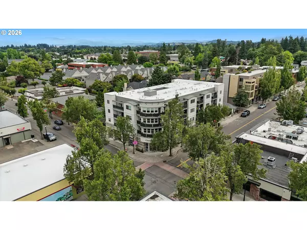 Gresham, OR 97030,318 NE ROBERTS AVE #203