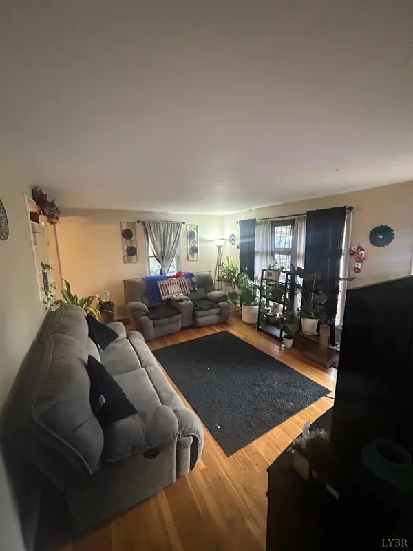 1212 Dandridge DR, Lynchburg, VA 24501