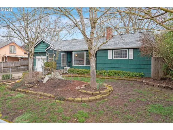 1955 ARTHUR ST, Eugene, OR 97405