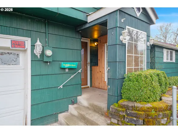 1955 ARTHUR ST, Eugene, OR 97405