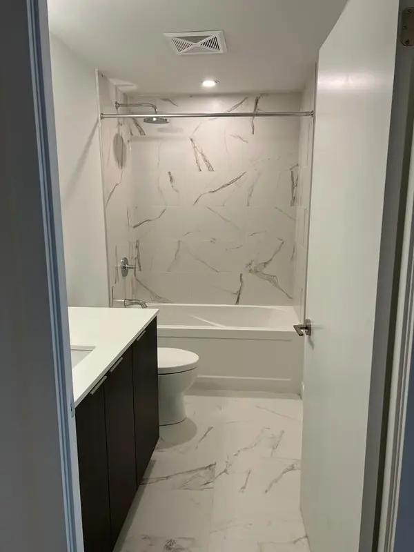 7 GOLDEN LION HTS #N426, Toronto C14, ON M2M 0C1