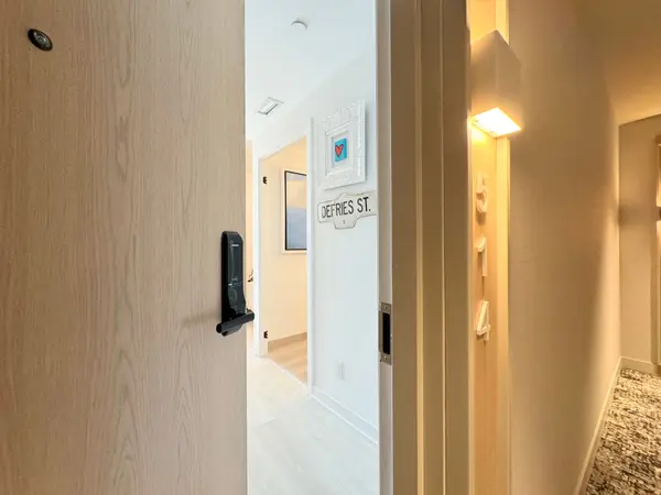 5 Defries ST #514, Toronto C08, ON M5A 0W7