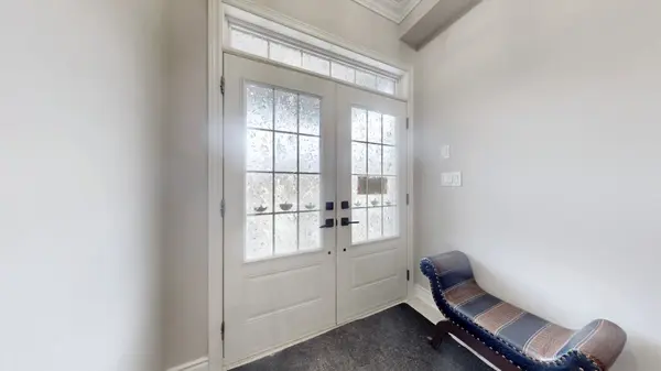 21 Ouellette DR, Whitby, ON L1P 0E3