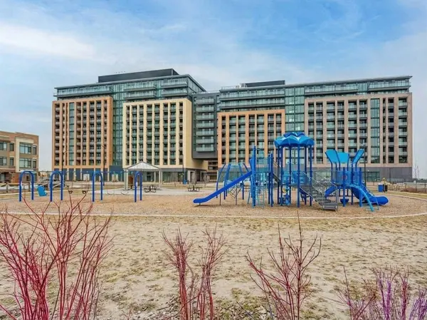 100 Eagle Rock WAY #513, Vaughan, ON L6A 5B9