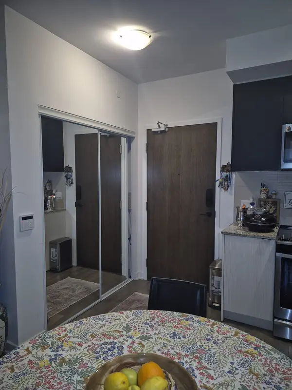 100 Eagle Rock WAY #513, Vaughan, ON L6A 5B9