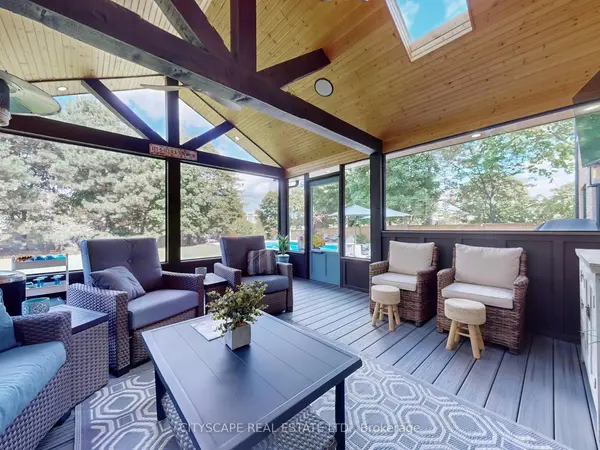 2585 Kenna CT, Mississauga, ON L5K 2K4