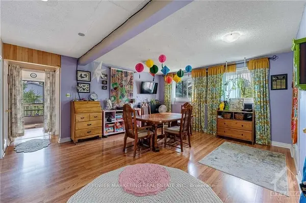 2445 CLEMENTINE BLVD, Billings Bridge - Riverside Park And Area, ON K1V 8E1