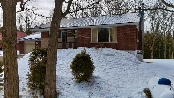 3527 6 HWY, Northern Bruce Peninsula, ON N0H 1W0