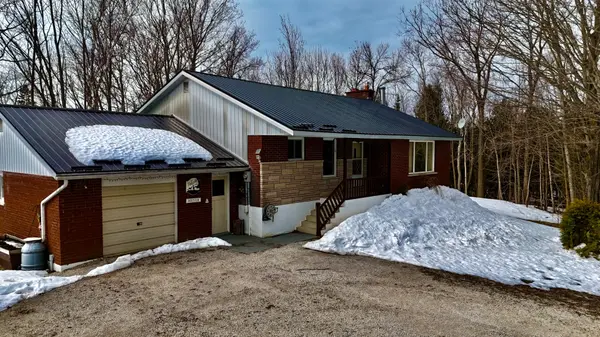 3527 6 HWY, Northern Bruce Peninsula, ON N0H 1W0