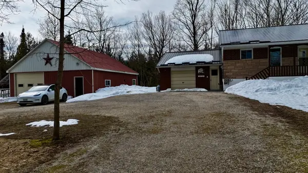 3527 6 HWY, Northern Bruce Peninsula, ON N0H 1W0