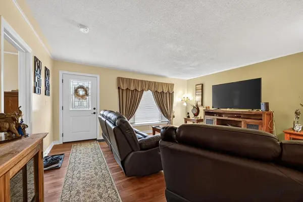 2213 Meadowview DR, Augusta, ON K6V 5T1