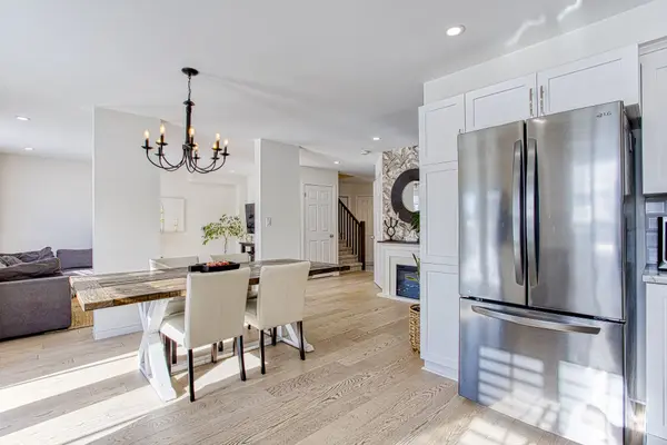 32 Hudson DR, Haldimand, ON N0A 1E0