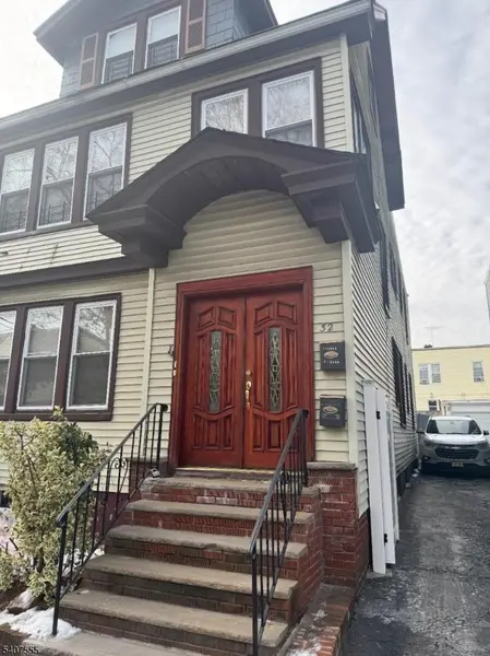 32 Underwood St, Newark City, NJ 07106