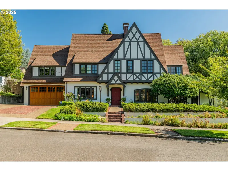 6820 SE 29TH AVE, Portland, OR 97202