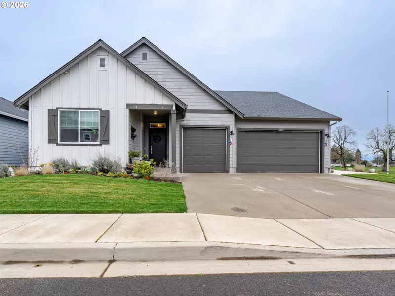 2400 W 15TH AVE, Junction City, OR 97448