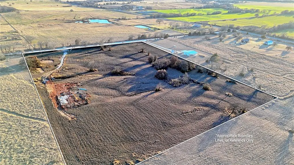 297 Cox Lane, Montague, TX 76251