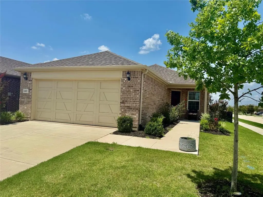 1267 Bright Stars Drive, Little Elm, TX 76227