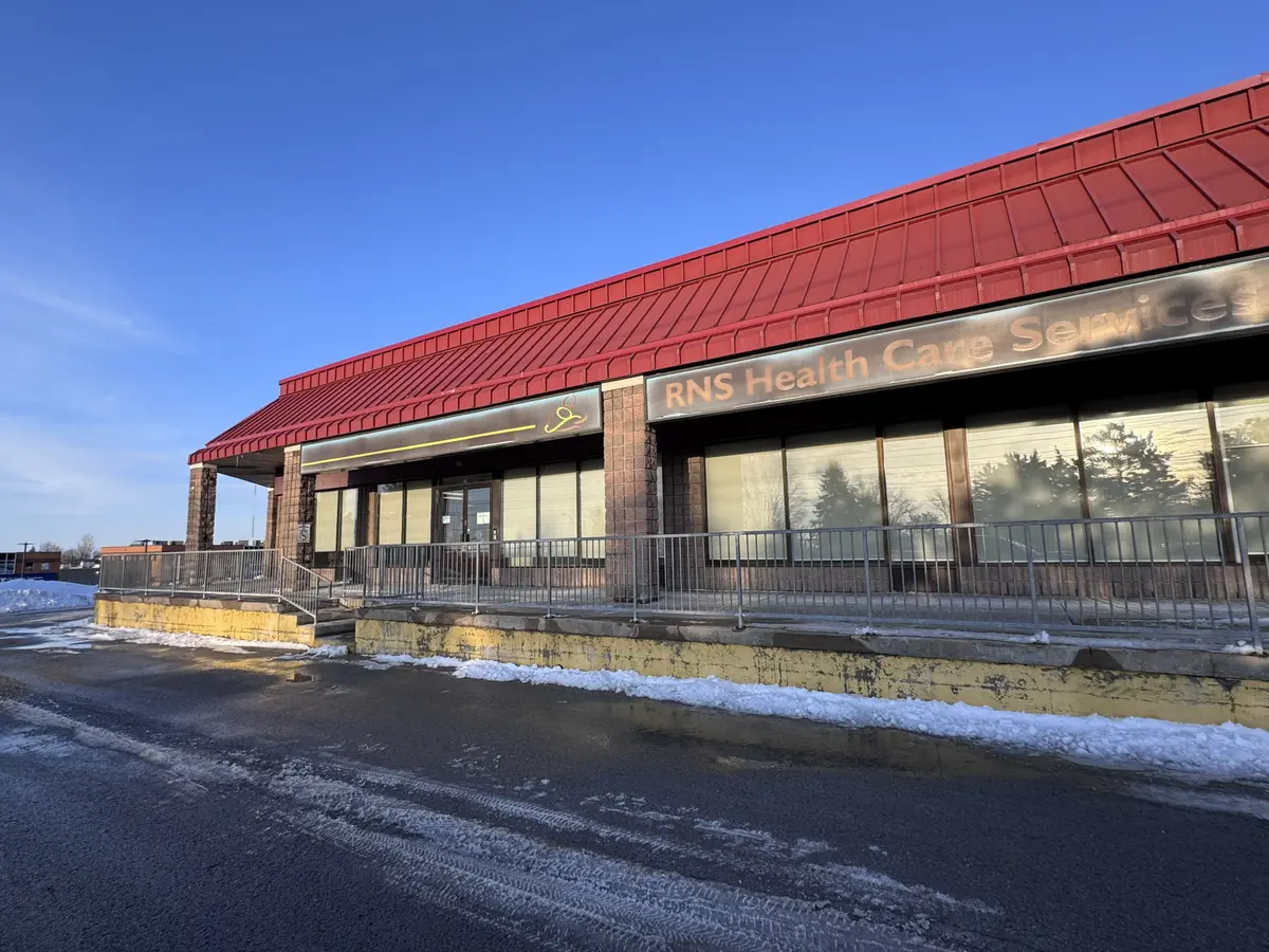 1111 Davis DR #Unit 41/42, Newmarket, ON L3Y 9E5