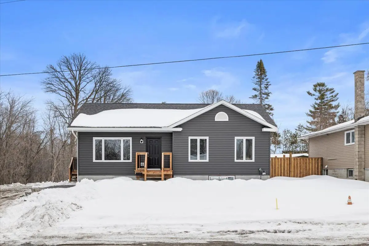 125 Norma ST N, Arnprior, ON K7S 3A9