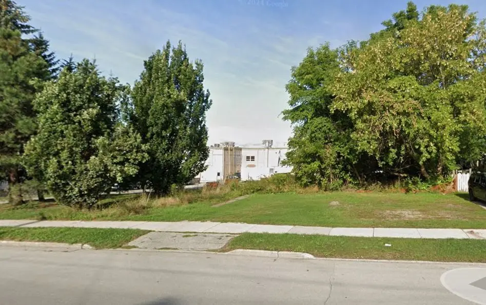 1140 3rd AVE E, Owen Sound, ON N4K 2L3