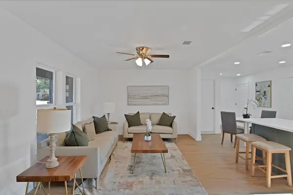 552 Norwood Drive, Hurst, TX 76053