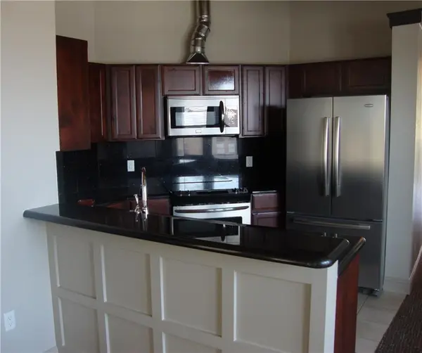 928 lipscomb Street #200, Fort Worth, TX 76104