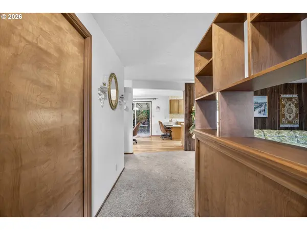 8050 SW 103RD AVE, Beaverton, OR 97008