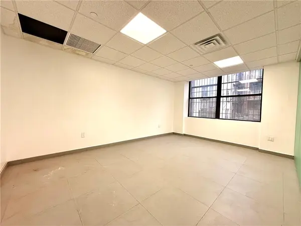 128 Mott ST #302, New York, NY 10013