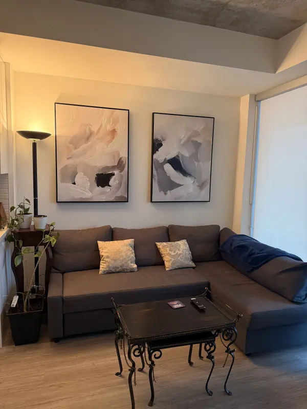 195 McCaul ST #901, Toronto C01, ON M5T 1W6