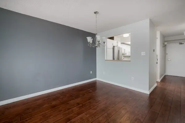 121 Ling RD #1004, Toronto E10, ON M1E 4Y2