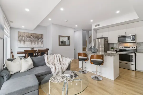 5289 Highway 7 N/A #D203, Vaughan, ON L4L 0J1